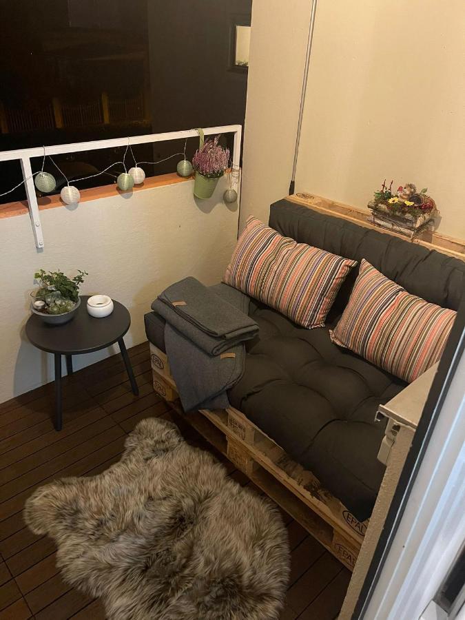 Lilis Apartment Mit Balkon アウグスブルク エクステリア 写真